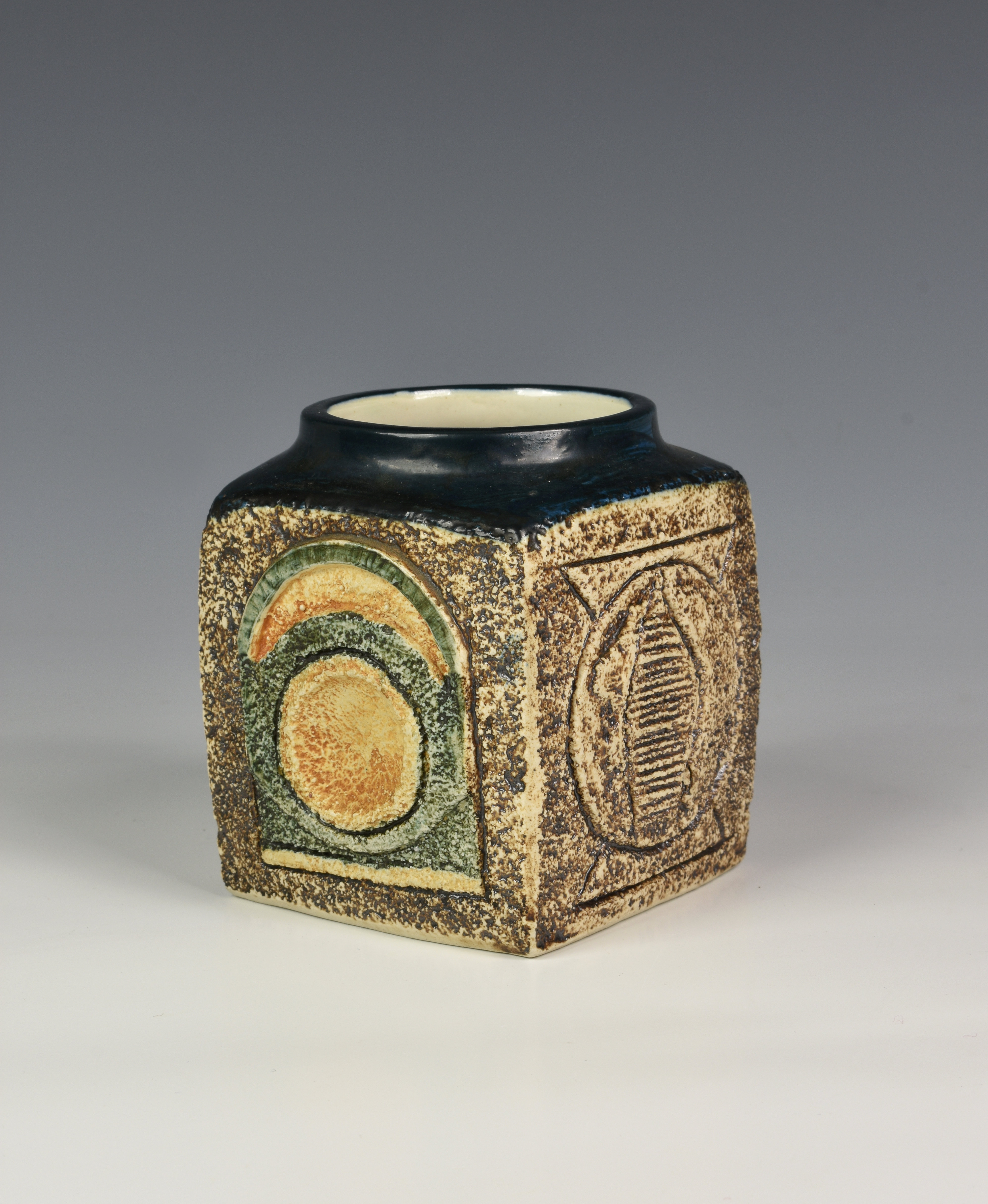 A vintage Troika Pottery marmalade jar, by Jane Fizgerald 1976-1983, of typical form with