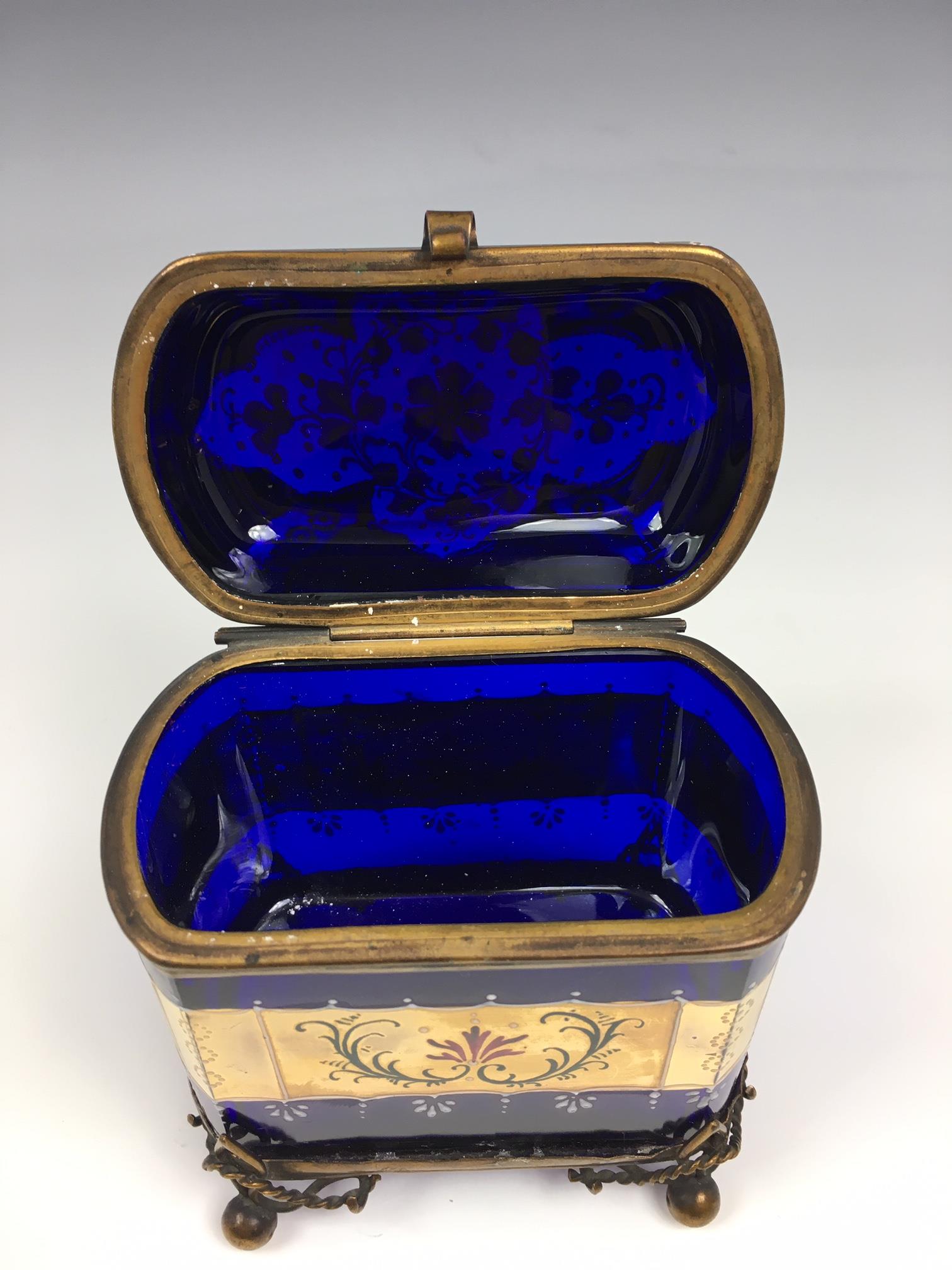 A French porcelain and gilt metal box, 20th century, painted with a floral reserve with gilt - Image 6 of 22