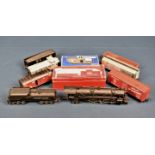A collection of Rivarossi railway trains to include the 6206 Baltimore and Ohio and 2256 Minneapolis