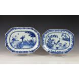 A Chinese blue and white export porcelain octagonal platter, late 18th / early 19th century, painted