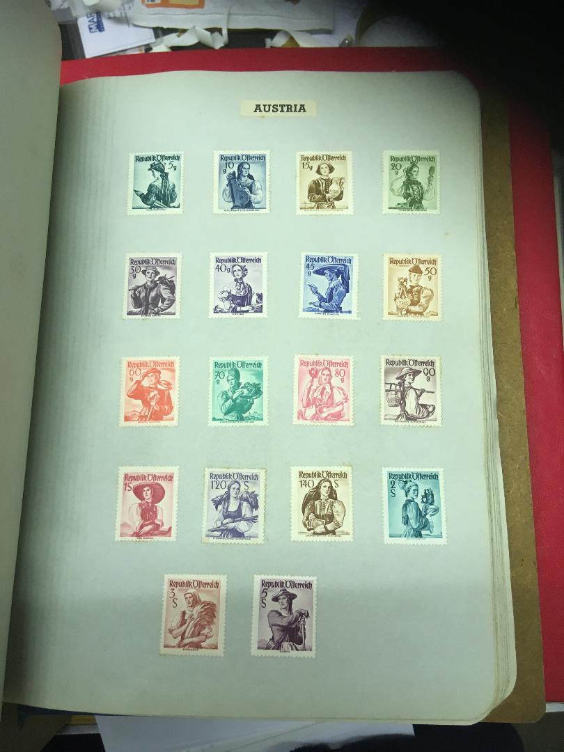 STAMPS : World accumulation in box, stock books, FDC's loose etc , - Image 6 of 7