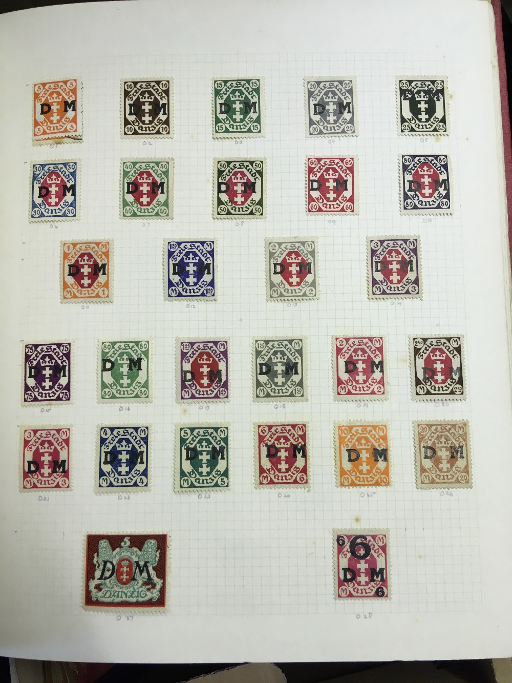 STAMPS : WORLD, mint & used accumulation in five albums or stockbooks. - Image 2 of 6