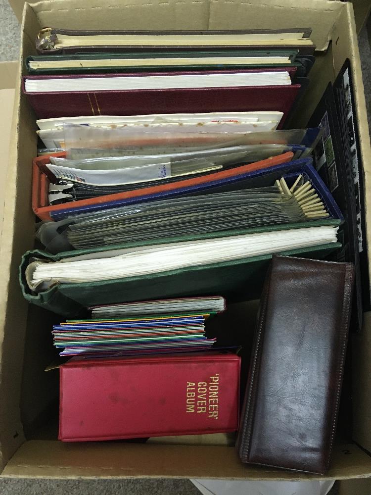 STAMPS Box of various albums and stock books, plus a few cover albums.