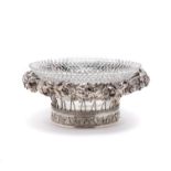 A GEORGE IV SILVER BASKET, WILLIAM ELLIOTT, PROBABLY RETAILED BY THOMAS HAMLET, LONDON, 1822