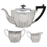 A VICTORIAN SILVER THREE-PIECE TEA SET, LEE & WIGFULL LTD., SHEFFIELD, 1898/99