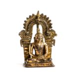 A SINHALESE GILT BRONZE FIGURE OF BUDDHA, SRI LANKA, 17TH / 18TH CENTURY