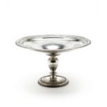 AN AMERICAN SILVER LARGE TAZZA, TOWLE SILVERSMITHS, NEWBURYPORT MA, SECOND QUARTER 20TH CENTURY