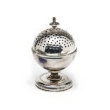 A GEORGE III SILVER PEPPERETTE, WILLIAM PARKYNS, LONDON, 1805