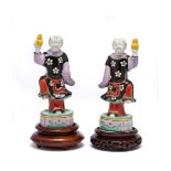A PAIR OF CHINESE FAMILLE ROSE TAPER HOLDERS, QIANLONG, LATE 18TH CENTURY