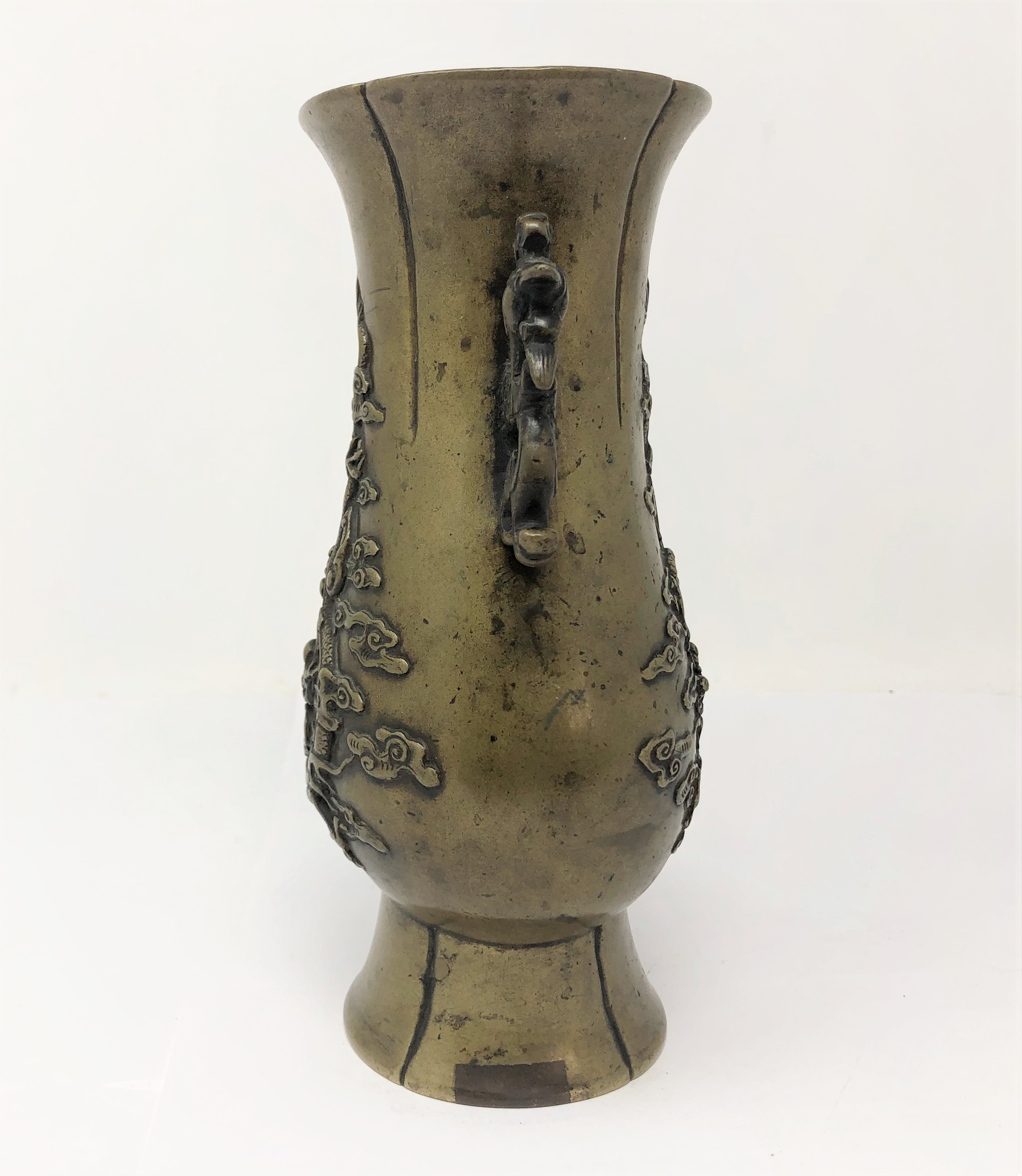 A CHINESE BRONZE VASE, MING DYNASTY, 17TH CENTURY - Image 3 of 6