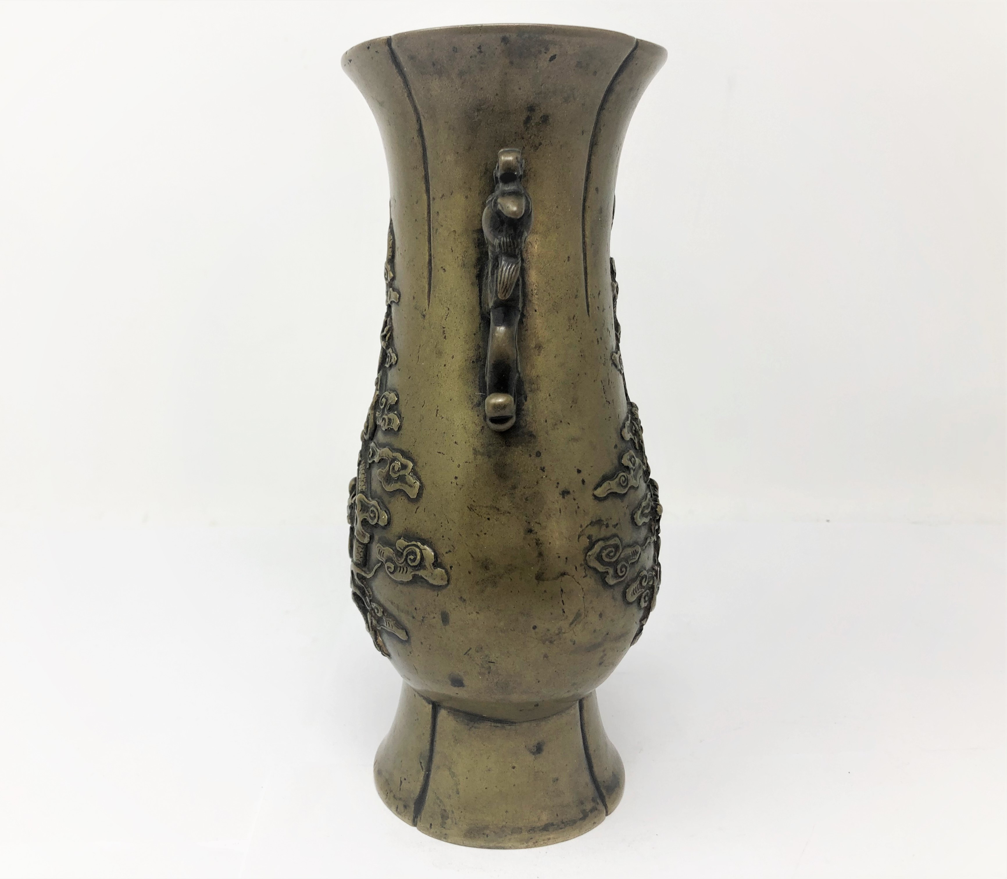 A CHINESE BRONZE VASE, MING DYNASTY, 17TH CENTURY - Image 4 of 6