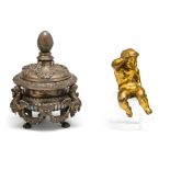 □ A SILVERED BRONZE INKWELL, RENAISSANCE STYLE, 19TH / 20TH CENTURY