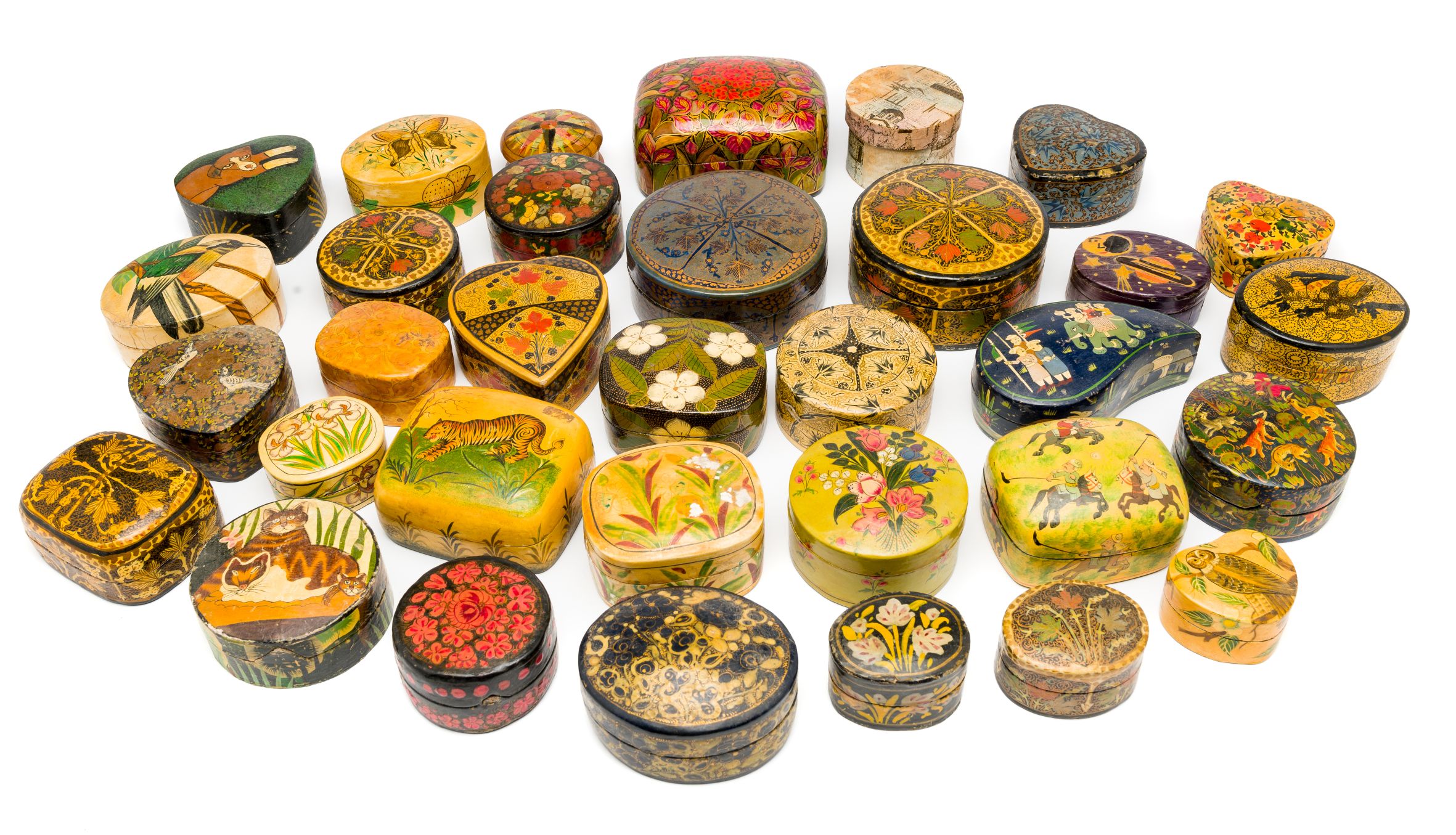 A COLLECTION OF SMALL KASHMIR LACQUER BOXES, 20TH CENTURY