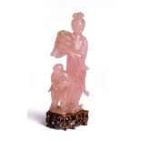 A CHINESE CARVED ROSE QUARTZ MOTHER AND CHILD GROUP, 20TH CENTURY