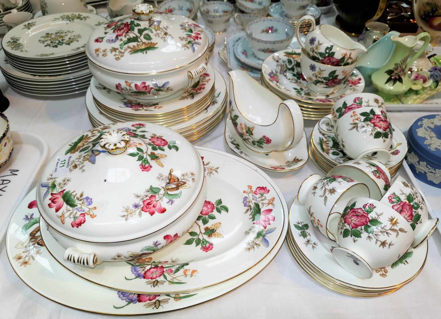 A Wedgwood "Charnwood" dinner and tea service, 6 setting, 38 pieces approx