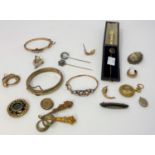 A selection of Victorian and later gilt costume jewellery etc