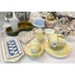 A 1950's Wedgwood 4144 part tea set in yellow and gilt, 21 pieces approx; a Royal Worcester
