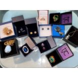 A selection of gem set jewellery, white metal/gold plated, much stamped '925'