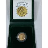 A mint 1980 QEII sovereign in presentation case