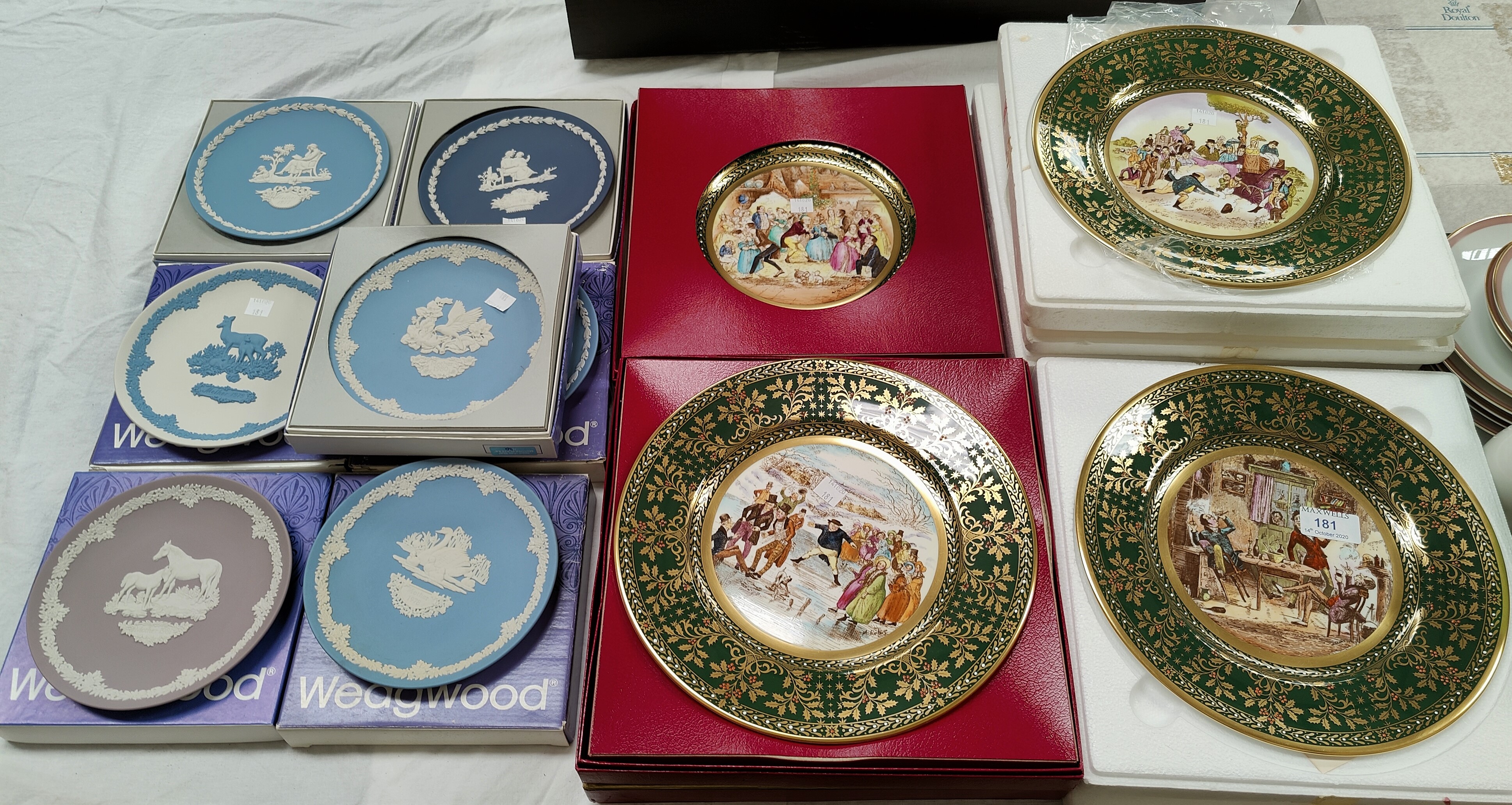 Six Caverswall Christmas plates, Dickensian scenes, with original certificates, etc.; 5 Wedgwood - Image 2 of 2
