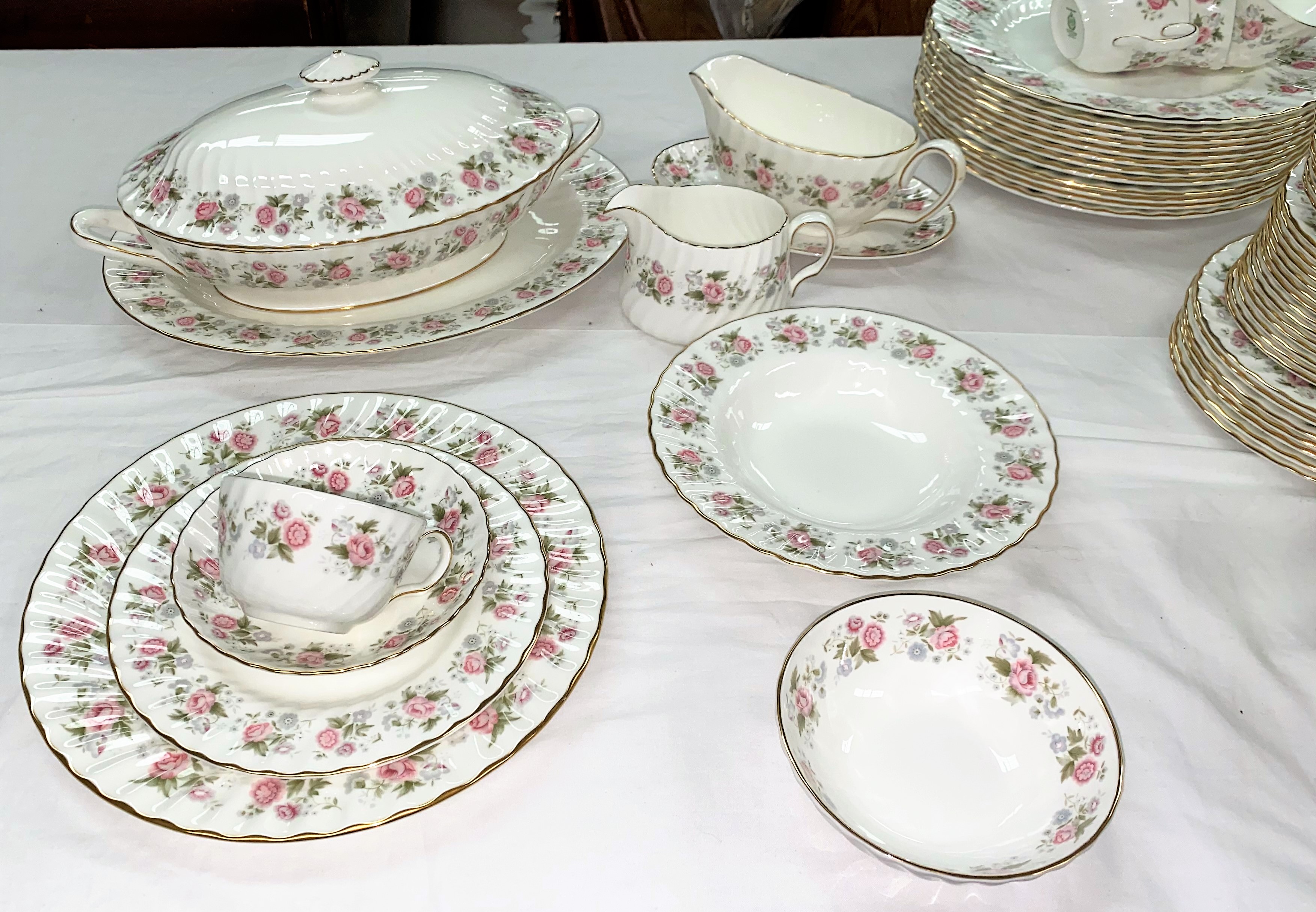 A Minton Spring Bouquet dinner and tea service approx. 70 pieces, and another Minton part tea - Image 2 of 2