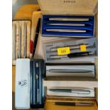 A selection of vintage Parker pens, ballpoints etc some in original boxes