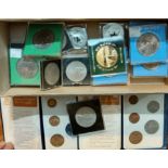 16 modern commemorative crowns; a first decimal coin set etc