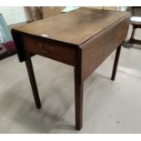 A Georgian mahogany Pembroke table with frieze drawer, on square chamfered legs, length 87 cm