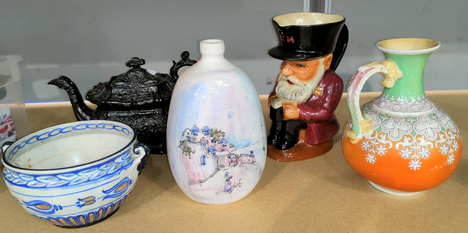 A large toby jug; a selection of decorative china - Image 6 of 6