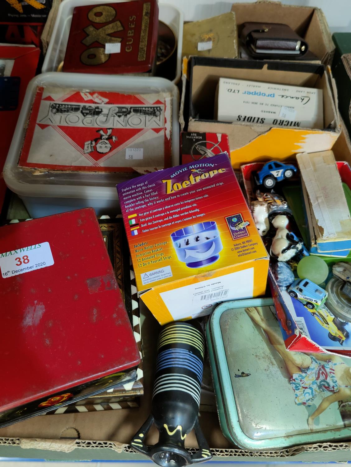 Two boxes of late 20th century Meccano; a selection of other toys; games; etc. - Image 3 of 3