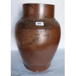 A 19th century salt glazed jar. Yorkshire or Derbyshire. 17½' high. Prov: Estate of Islwyn Watkins