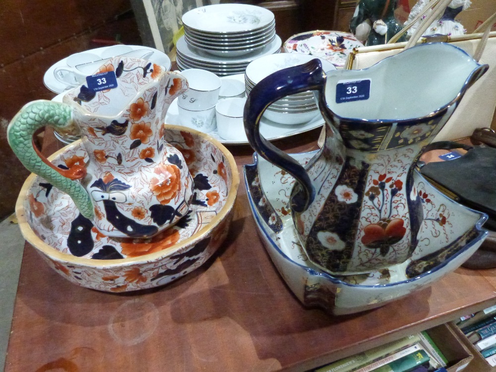 Two Imari decorated jugs and bowls