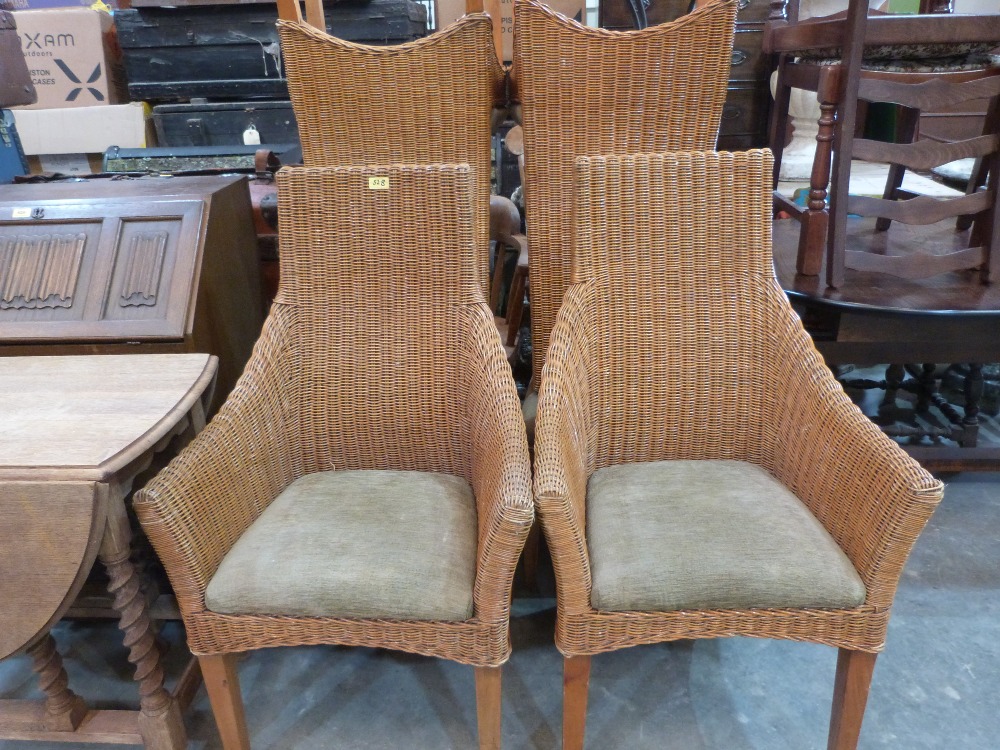 A set of five wicker dining chairs - Image 2 of 2