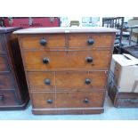 A Victorian pine chest of drawers. 42' wide