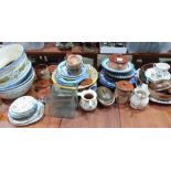 A quantity of pottery, dinnerware and other ceramics