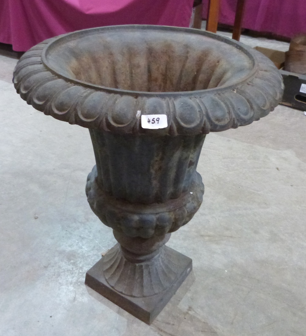 An early 20th century cast iron campana garden urn. 27½' high