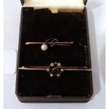 Two 9ct bar brooches set with amethysts and pearls to the knife wires. 3.4g gross