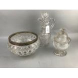 A COLLECTION OF EARLY 20TH CENTURY CUT GLASS AND CRYSTAL