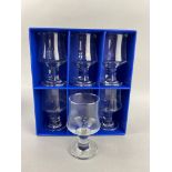 A SET OF ENCORE WINE GLASSES IN ORIGINAL BOX AND OTHER DRINKING GLASSES