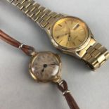 A GENTS SEIKO WRIST WATCH AND A LADIES WRIST WATCH