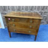 A 20TH CENTURY OAK CHEST OF THREE DRAWERS