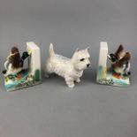 A BESWICK SCOTTISH TERRIER DOG, A PAIR OF BOOKENDS AND OTHER ITEMS