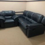 A MODERN BLUE LEATHER RECLINING THREE PIECE SUITE