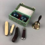 A LOT OF VINTAGE PENS, PURSES AND OTHER OBJECTS