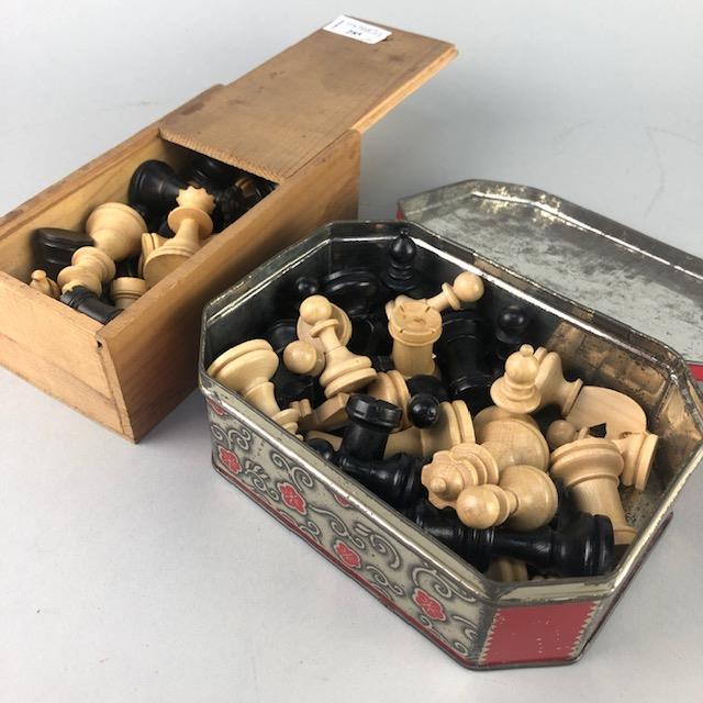 A LOT OF TWO CHESS SETS