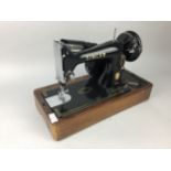 A VINTAGE SINGER 99K SEWING MACHINE