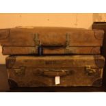 A LOT OF TWO VINTAGE SUITCASES
