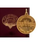 A GLASGOW INTERNATIONAL EXHIBITION CUP GOLD MEDAL 1901