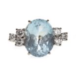 AN AQUAMARINE AND DIAMOND RING