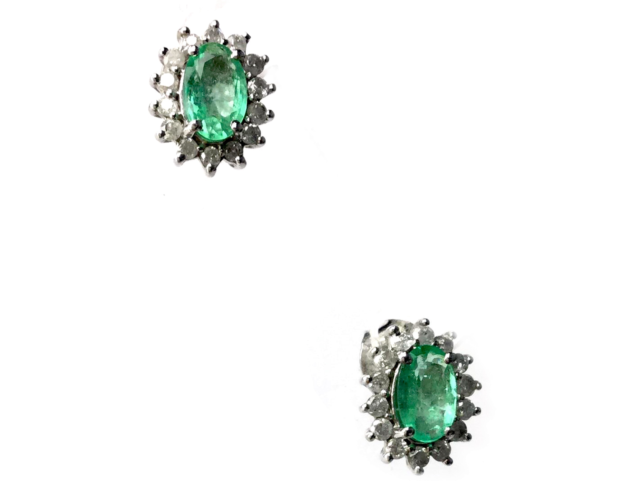 A GREEN GEM AND DIAMOND NECKLACE AND EARRINGS - Image 2 of 2